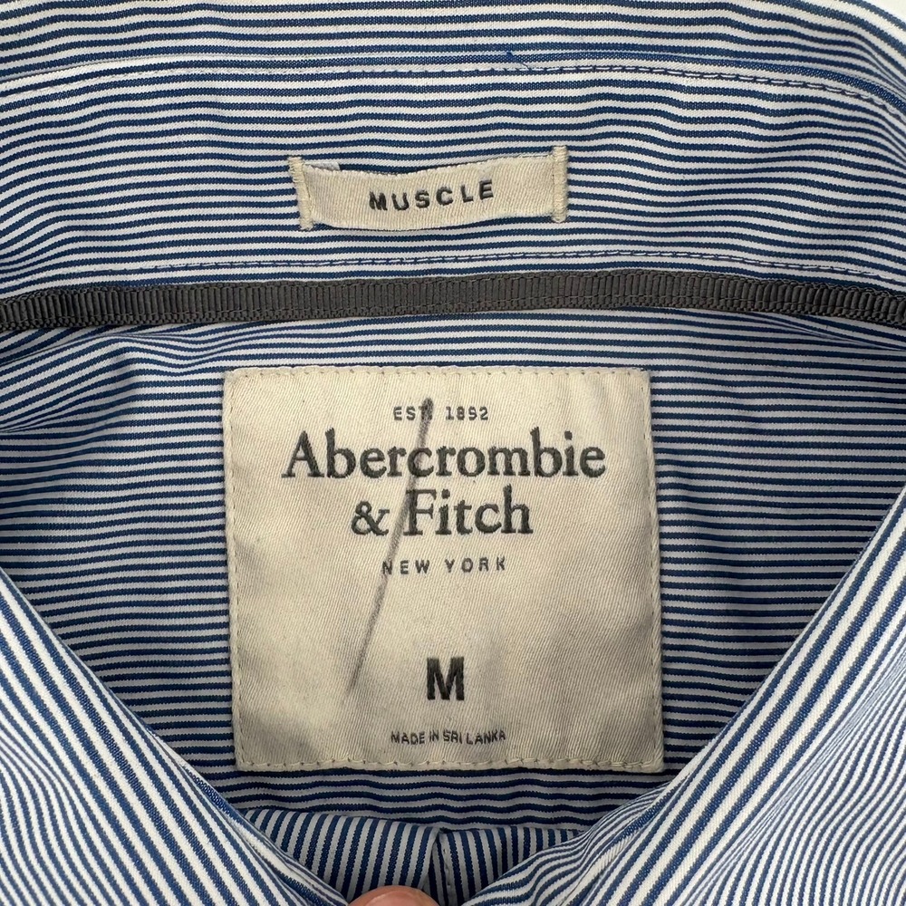 Abercrombie Fitch Mens Blue White Stripe Muscle Fit Button Up Shirt Size M - Picture 5 of 9